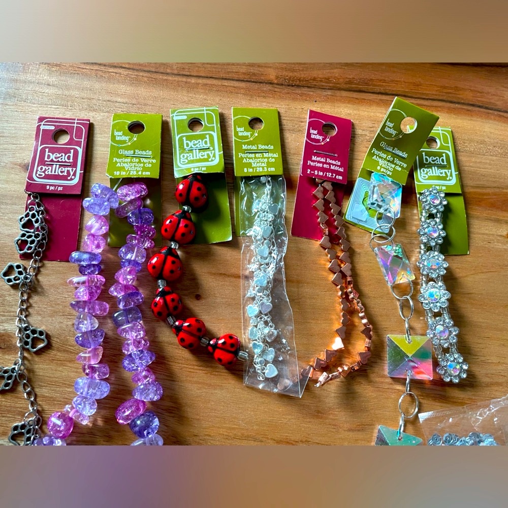 NWT  Assorted Beads Collection